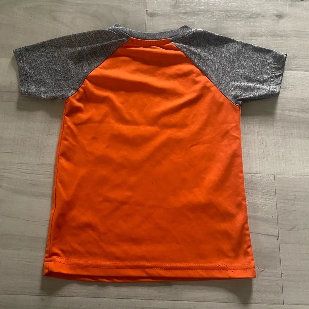 U.S. Polo Assn. Kids Orange and Gray T-Shirt size 4T